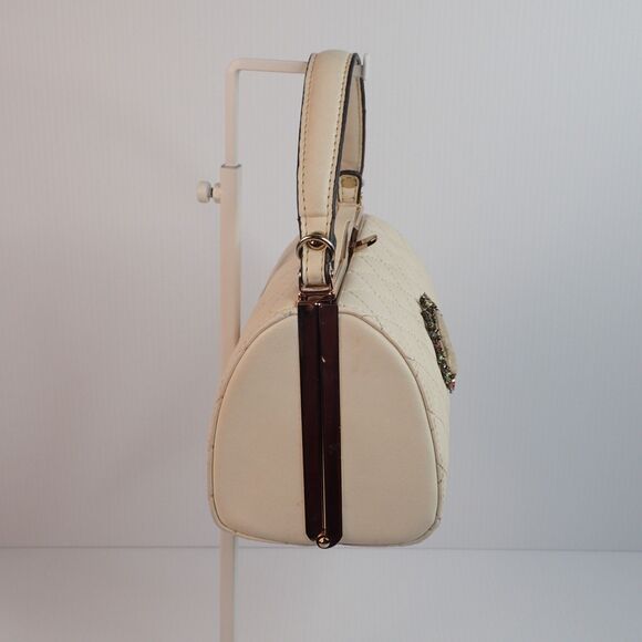 Vintage Quilted Frame Handbag Jeweled Brooch Accent Peoples Republic Of China - Picture 12 of 16